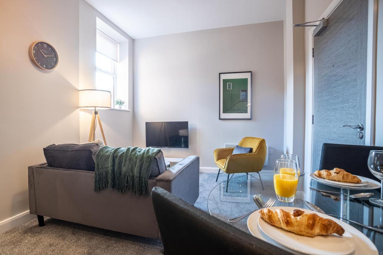 Elegant 1 Bedroom Apartments View & Parking By Opulent Sunderland (Tyne and Wear) Esterno foto
