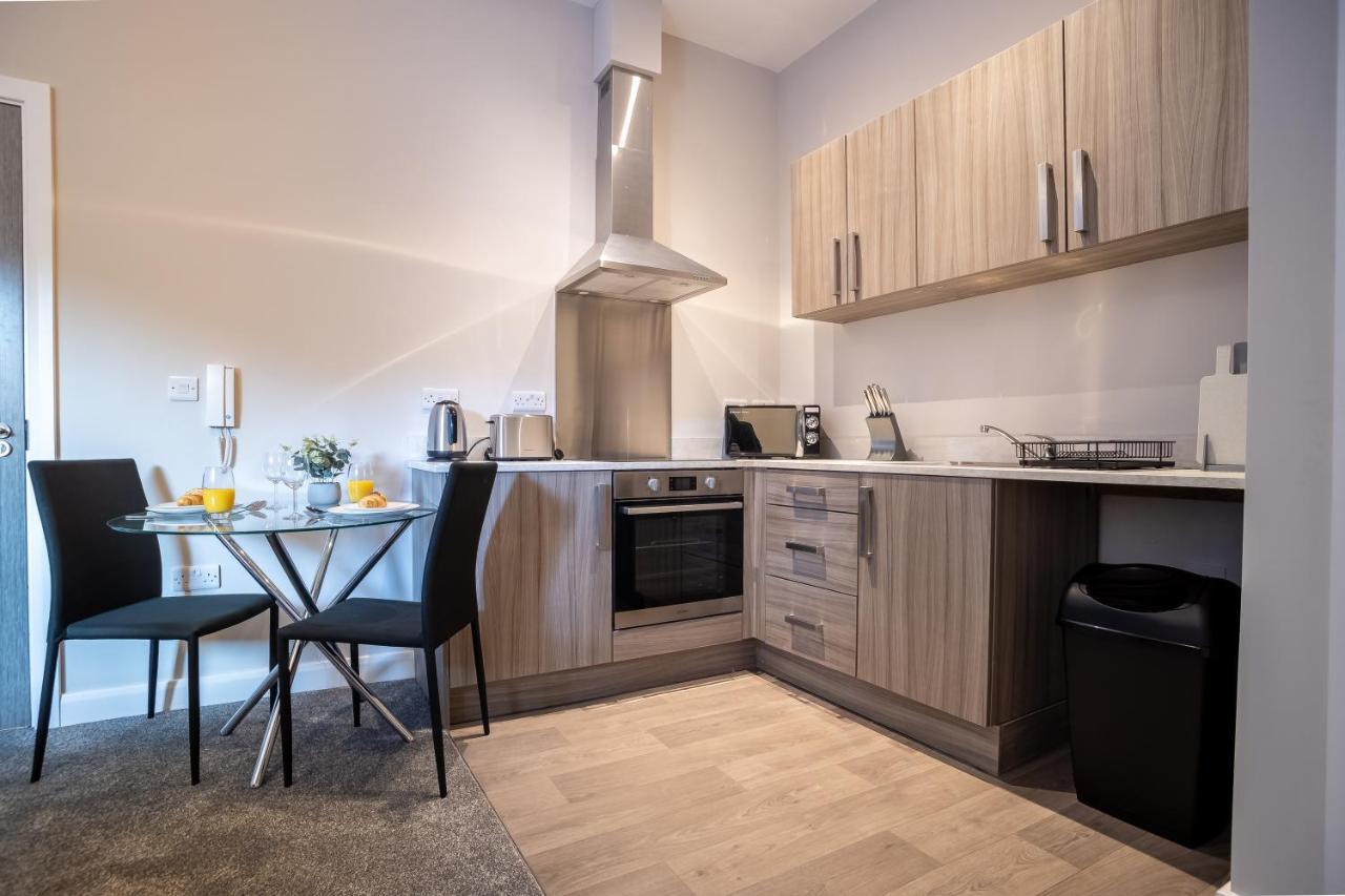 Elegant 1 Bedroom Apartments View & Parking By Opulent Sunderland (Tyne and Wear) Esterno foto